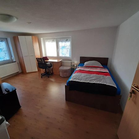 Biberach-Riss-Zimmer-Frei, Einzel-Zimmer Bad Kueche Birkenhard Bagian luar foto