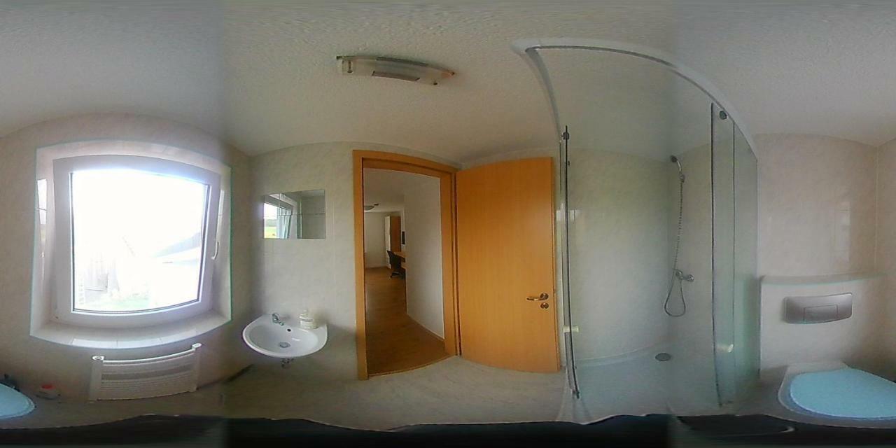 Biberach-Riss-Zimmer-Frei, Einzel-Zimmer Bad Kueche Birkenhard Bagian luar foto