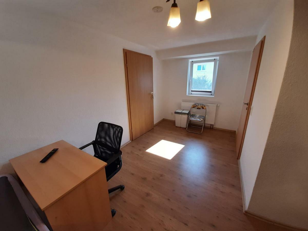Biberach-Riss-Zimmer-Frei, Einzel-Zimmer Bad Kueche Birkenhard Bagian luar foto